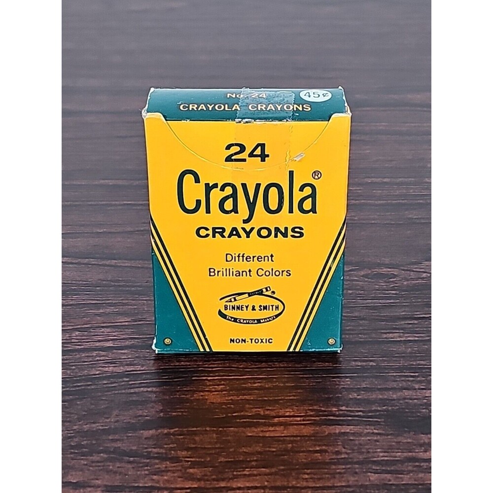 Crayola Binney & Smith 24 Pack Crayons Different Brilliant Colors. Open Vintage